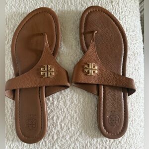 Tory Burch Tan Leather Sandals with Gold Logo